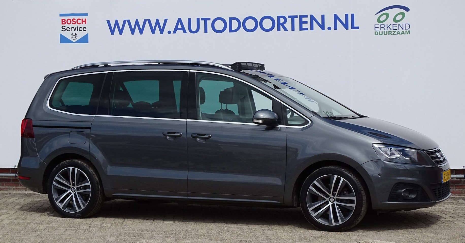 SEAT Alhambra - 1.4 TSI FR Business Intense|PANO|TREKHAAK|CAMERA - AutoWereld.nl