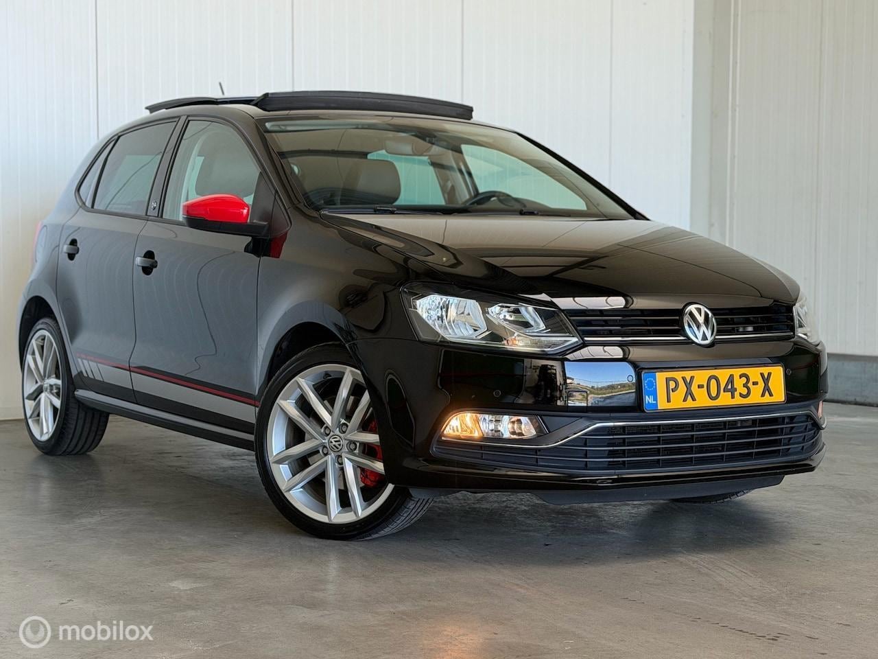Volkswagen Polo - 1.0 TSI Highline Beats | Pano | PDC V+A | Rijklaar - AutoWereld.nl