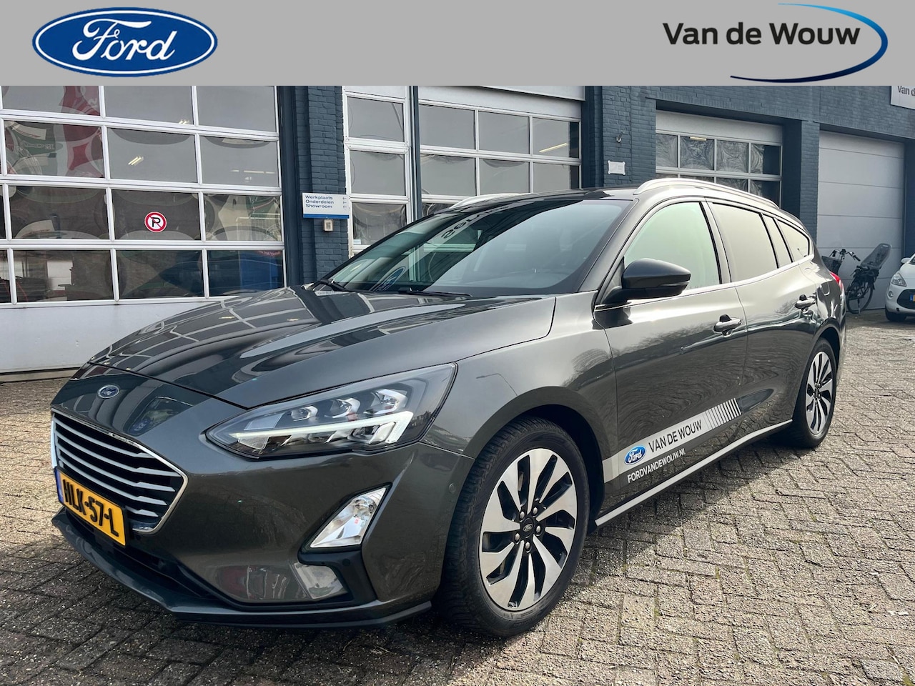 Ford Focus Wagon - 1.0 EcoBoost Hybrid Titanium | RIJKLAAR | - AutoWereld.nl