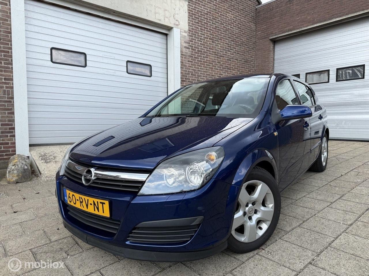 Opel Astra - 1.6 Sport 1.6 Sport - AutoWereld.nl