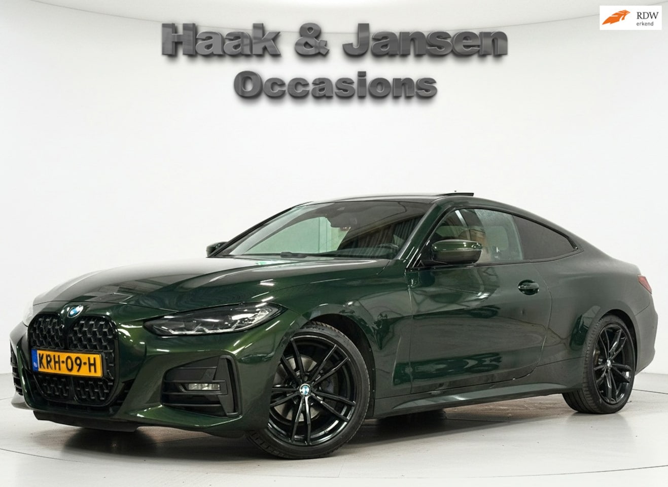 BMW 4-serie Coupé - 420i M-Sport Pano Navi Cruise H&K - AutoWereld.nl
