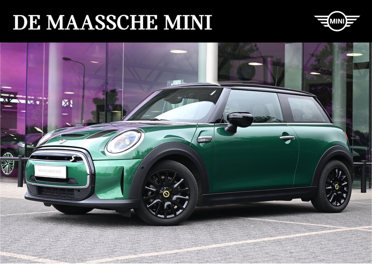 MINI Electric - Classic Camden / Panoramadak / Sportstoelen / Comfort Access / LED / Stuurverwarming / Par - AutoWereld.nl