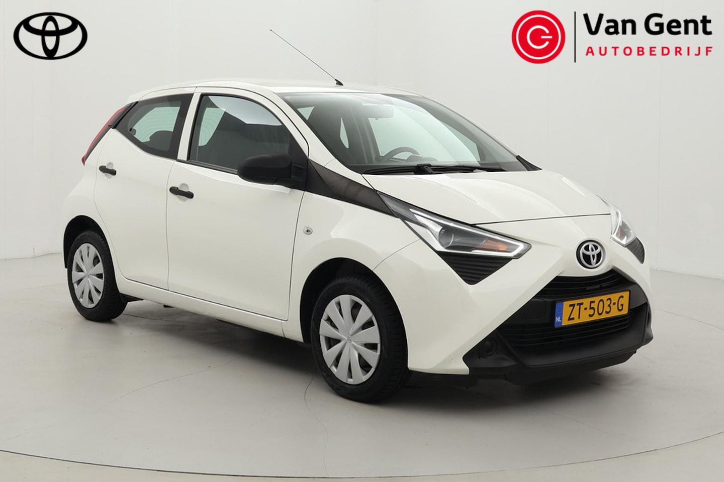 Toyota Aygo - 1.0 VVT-i x | Origineel NL | Volledige dealerhistorie | Bluetooth | Radio / MP3 speler - AutoWereld.nl