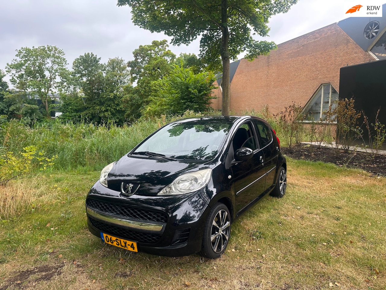 Peugeot 107 - 1.0-12V XS Airco 117DKM NAP - AutoWereld.nl