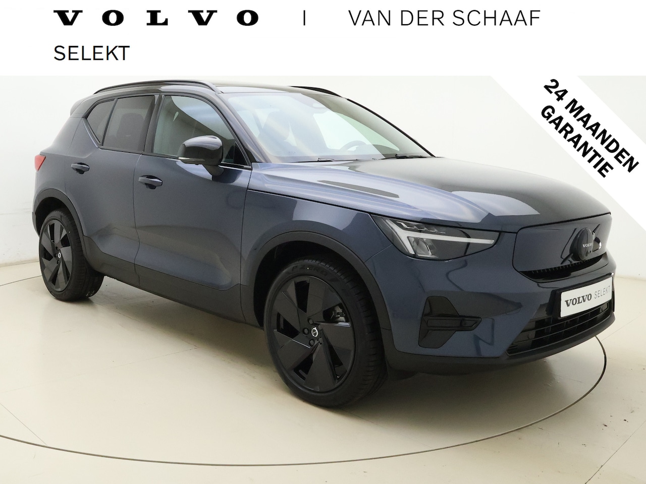 Volvo EX40 - Extended Range Ultra Black Edition / 20'' / Getint Glas / Denim Blue / 360 Camera / Panora - AutoWereld.nl