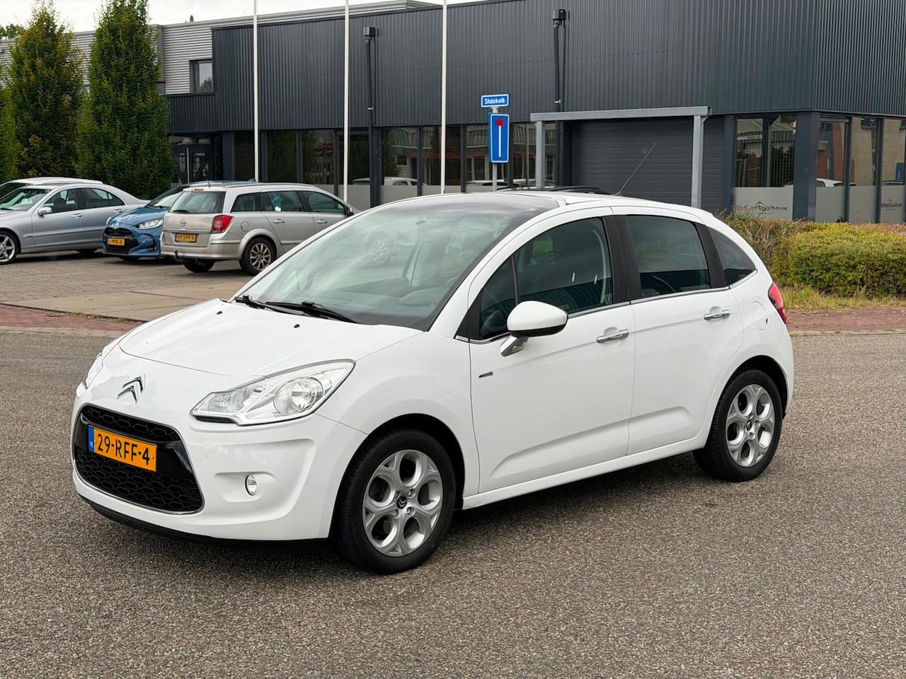 Citroën C3 - 1.6 VTi Exclusive Panorama Clima Trekhaak - AutoWereld.nl