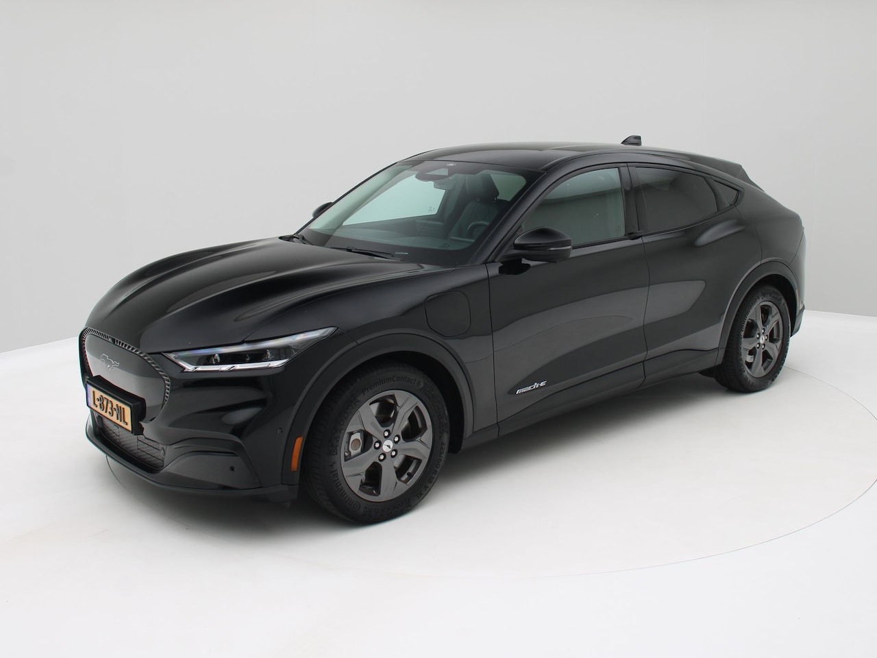 Ford Mustang Mach-E - RWD 75 kWh Techn. Pack / SOH 97% / Leder / 360 Camera / Origineel NL - AutoWereld.nl