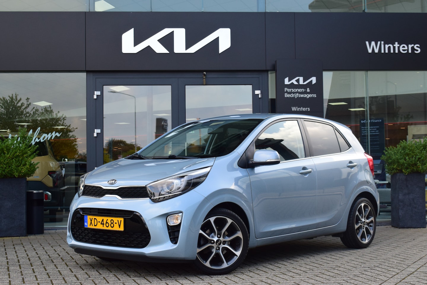 Kia Picanto - 1.0 CVVT Design Edition | Navi | Climate- & Cruise Control | Camera | Leder | Tot 10Jr. Ki - AutoWereld.nl