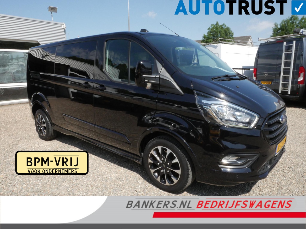 Ford Transit Custom - 2.0 TDCI 185PK L2 Dubbel cabine Airco Sport 2 x Schuifdeur - AutoWereld.nl