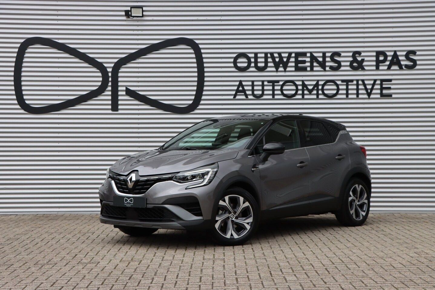 Renault Captur - 1.6 E-Tech Plug-in Hybrid 160 R.S. Line | CARPLAY | TREKHAAK | LED | CAMERA | | - AutoWereld.nl