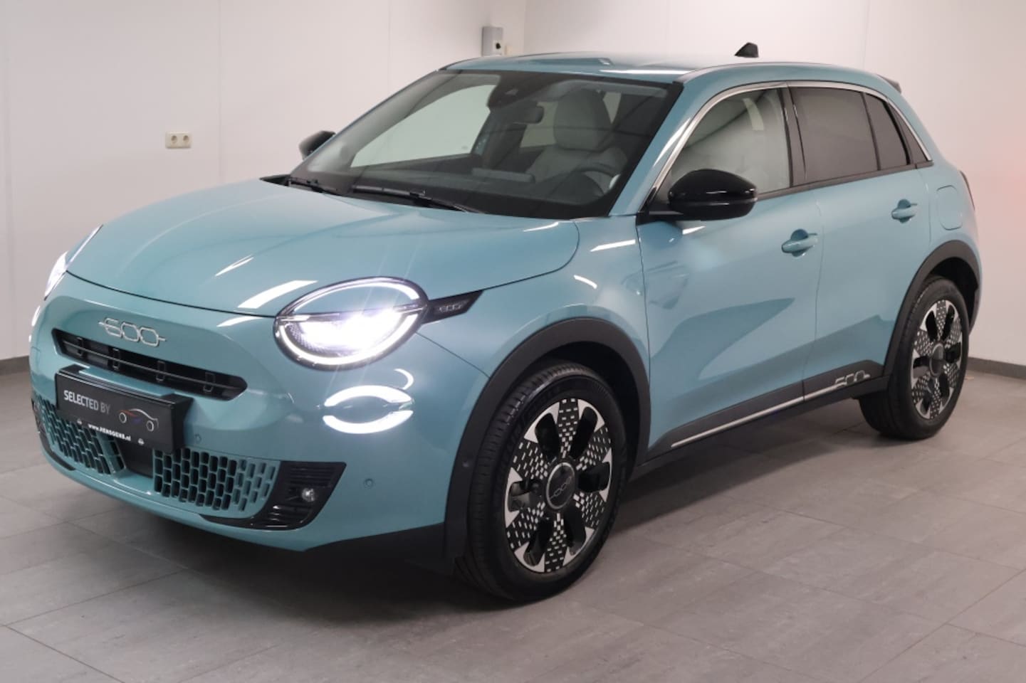 Fiat 600e - La Prima 54 kWh La Prima 54 kWh - AutoWereld.nl