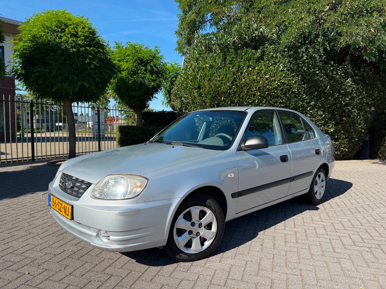 Hyundai Accent - 1.3i Active Young 1.3i Active Young, 5-deurs, AIRCO - AutoWereld.nl