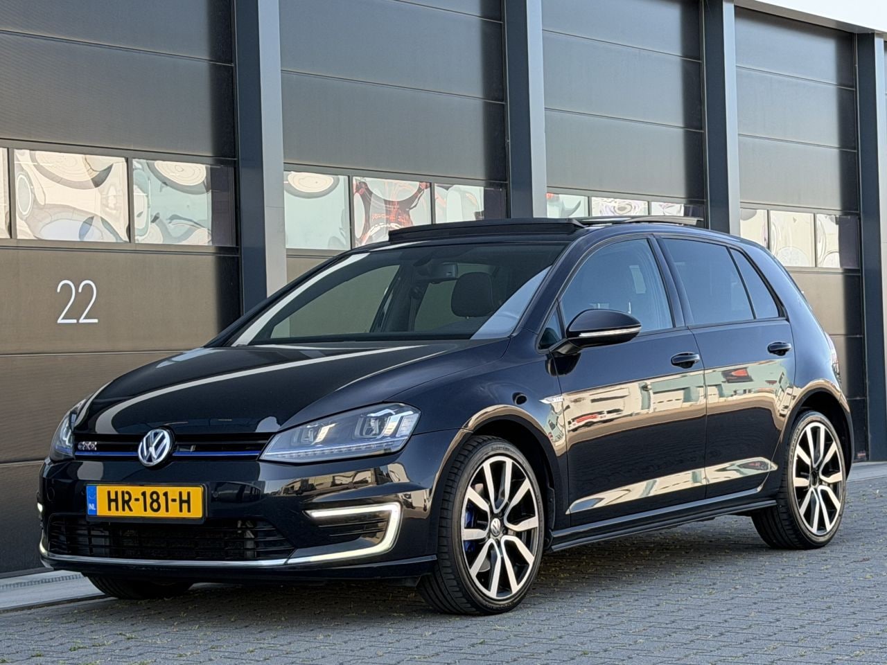 Volkswagen Golf - 1.4 TSI GTE Pano Clima Camera - AutoWereld.nl