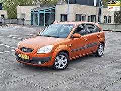 Kia Rio - €1850, -1.4 X-tra Apk 2027 Aircondition Nappas