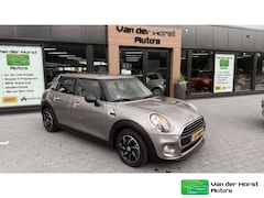 MINI 5-Deurs - 1.5 One airco navigatie 5 deurs