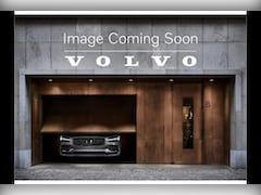 Volvo XC60 - T6 AWD 350PK Plug-in hybrid Plus Black Edition | BLIS | H&K | 360 Camera | Pano | Luchtver