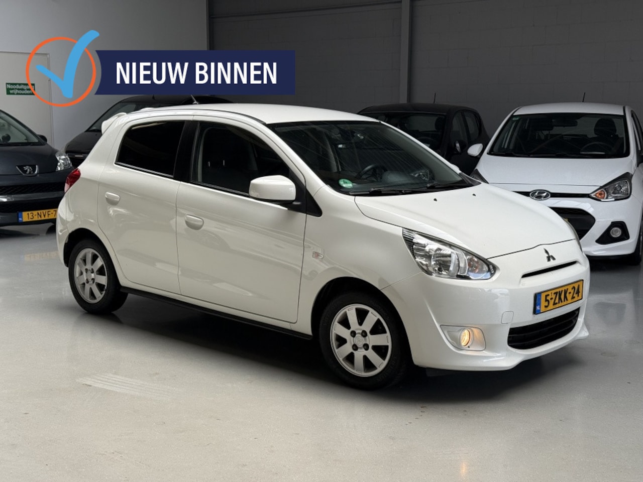 Mitsubishi Space Star - 1.0 Bright 1.0 Bright - AutoWereld.nl