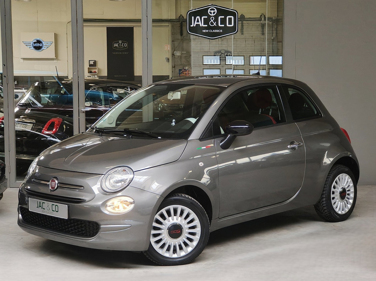Fiat 500 - 1.2 Lounge RED / Navi / Spotify - AutoWereld.nl
