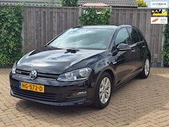 Volkswagen Golf - 1.0 TSI Business Edition Connected LMV, PDC, NAV, ECC