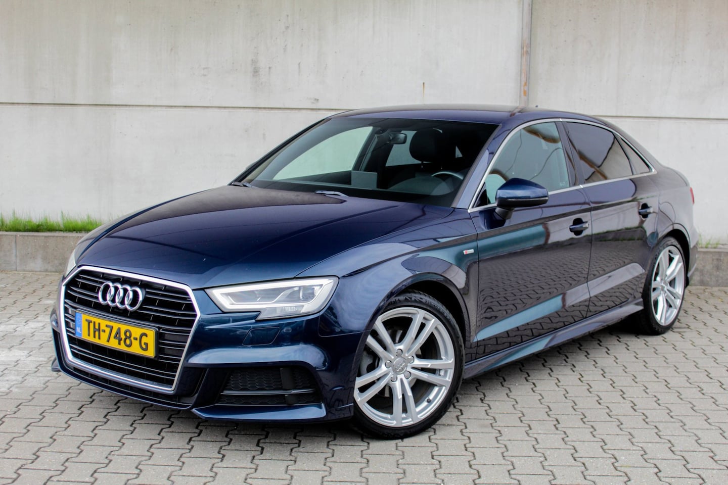 Audi A3 Limousine - 1.0 TFSI Sport S Line Edition - 3 x S-line - Cruise - Navi - PDC - AutoWereld.nl