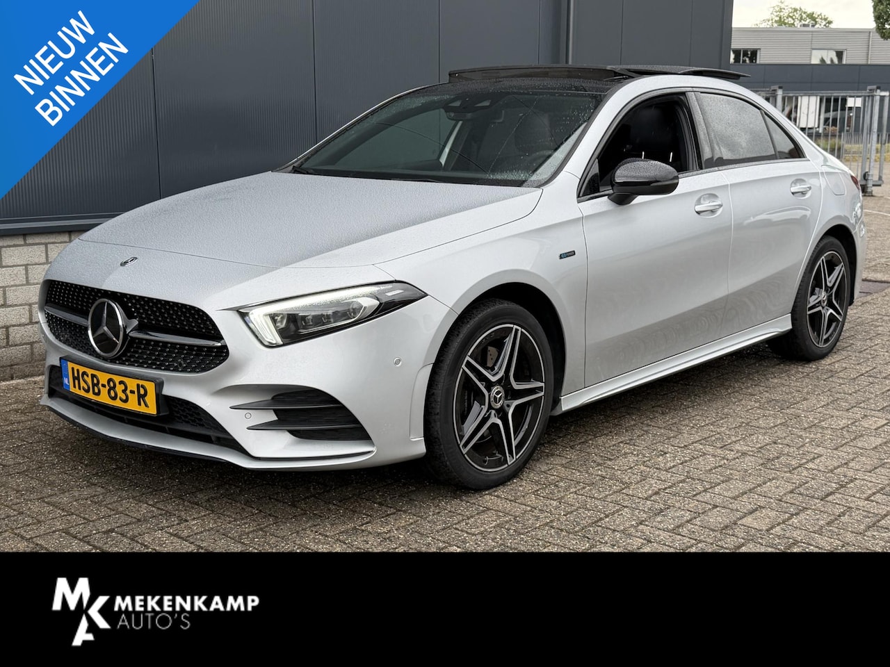Mercedes-Benz A-klasse - 250 e AMG Line 18''/SOH 100%/Panoramadak/Memory L&R/Trekhaak/Dodehoek/Keyless/Adaptieve cr - AutoWereld.nl