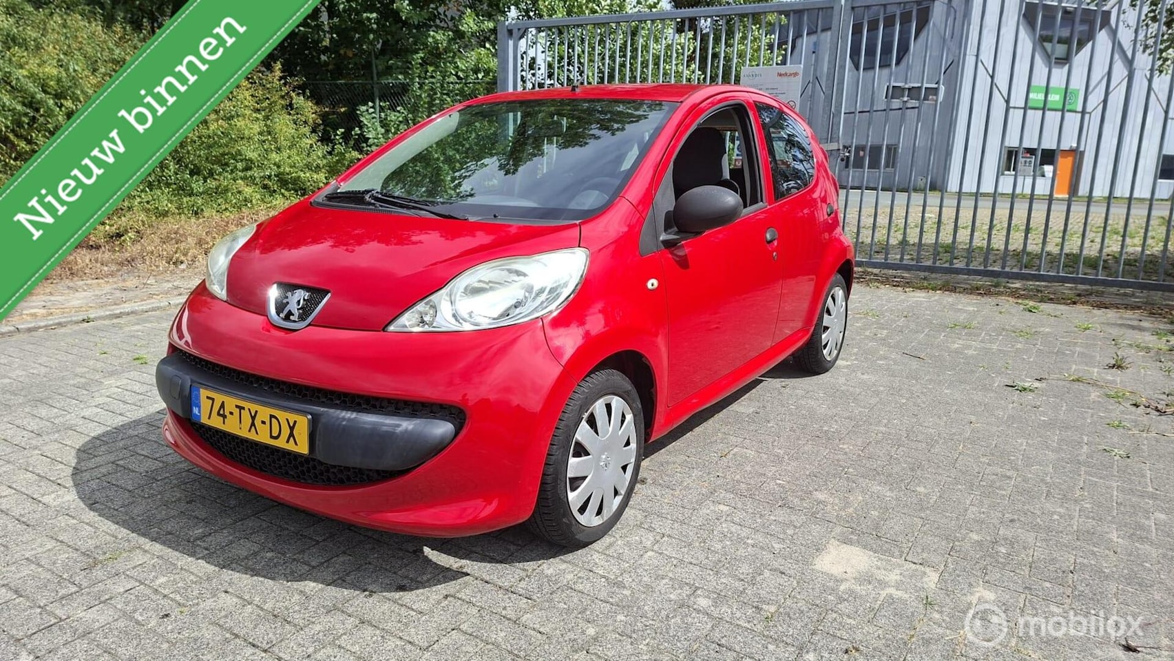 Peugeot 107 - 1.0-12V XS zeer netjes . - AutoWereld.nl