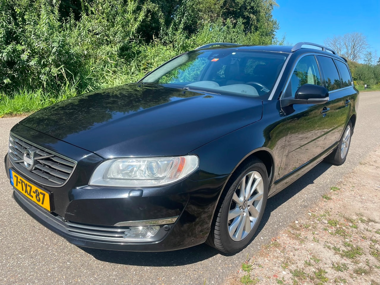 Volvo V70 - 2.0 D4 Nordic 2.0 D4 Nordic+ - AutoWereld.nl