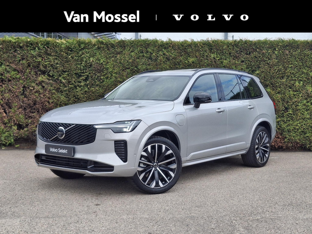 Volvo XC90 - T8 Plug-in hybrid AWD Ultra Dark | Luchtvering | Trekhaak | Massagestoelen | Bowers & Wilk - AutoWereld.nl