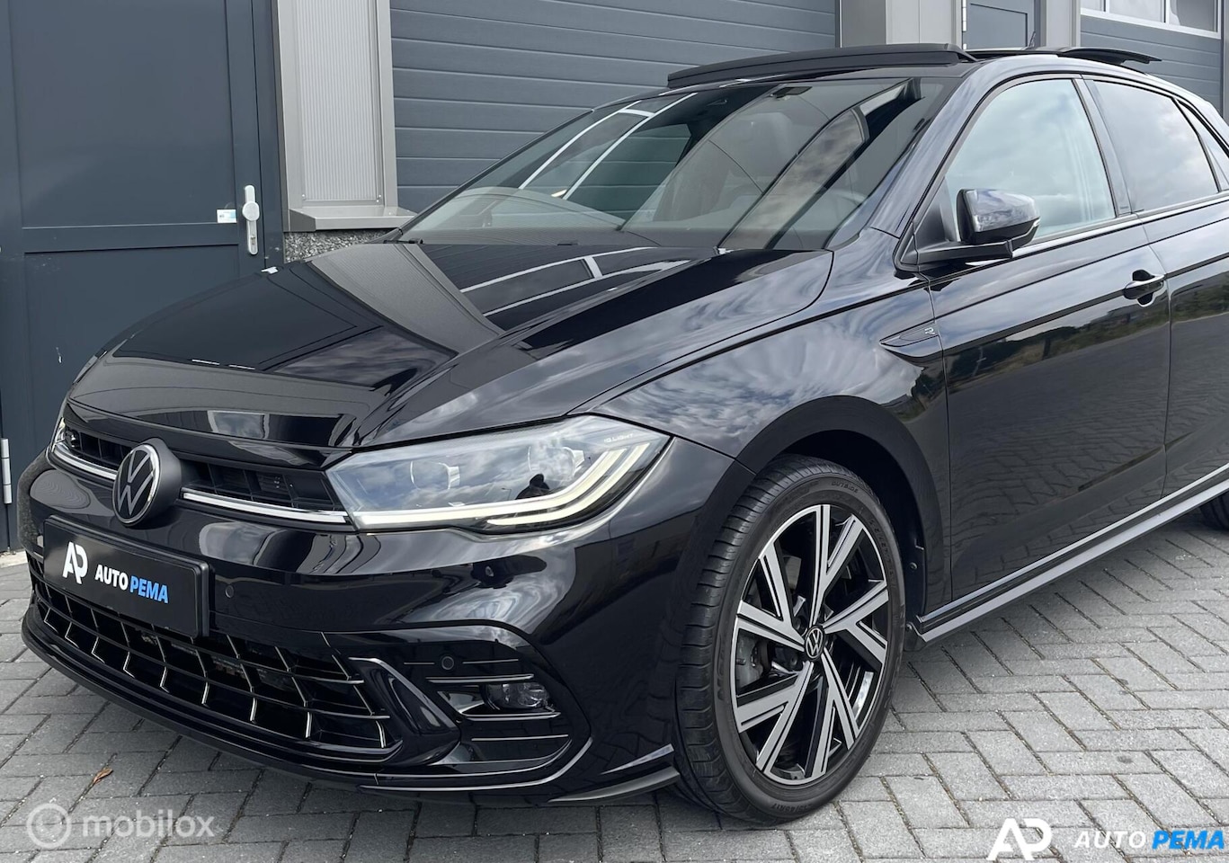 Volkswagen Polo - 1.0 TSI DSG 3xR-Line 110PK Pano Key - AutoWereld.nl