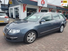Volkswagen Passat Variant - 1.4 TSI Highline BlueM. DSG/NAVI/PDC