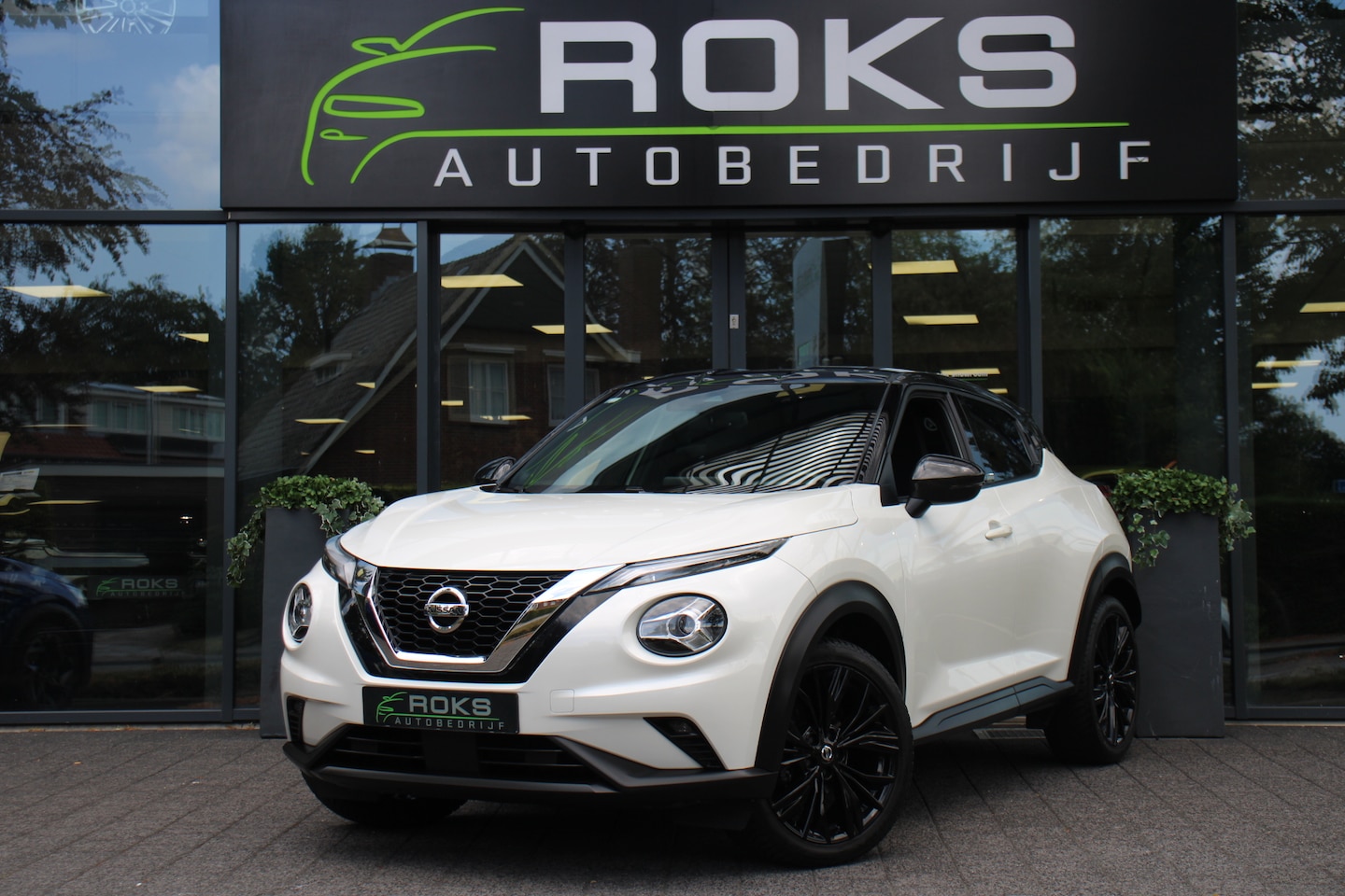 Nissan Juke - 1.0 DIG-T Enigma Two-Tone Automaat - AutoWereld.nl