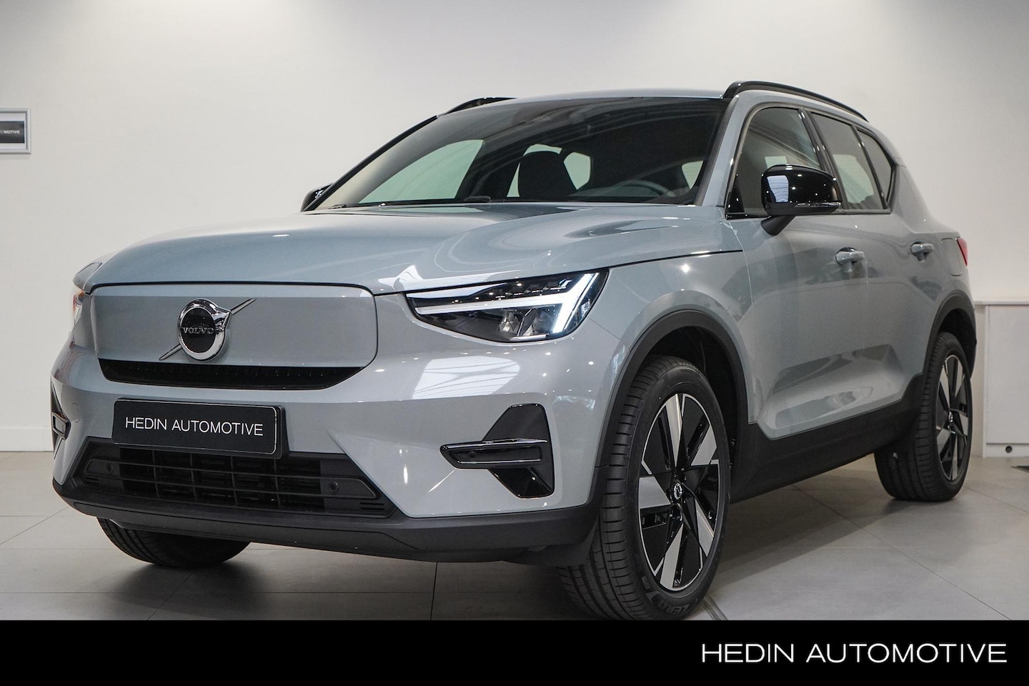 Volvo EX40 - Single Motor Extended Range Plus Europa 252pk | Harman/Kardon | Parkeercamera Achter | Sto - AutoWereld.nl