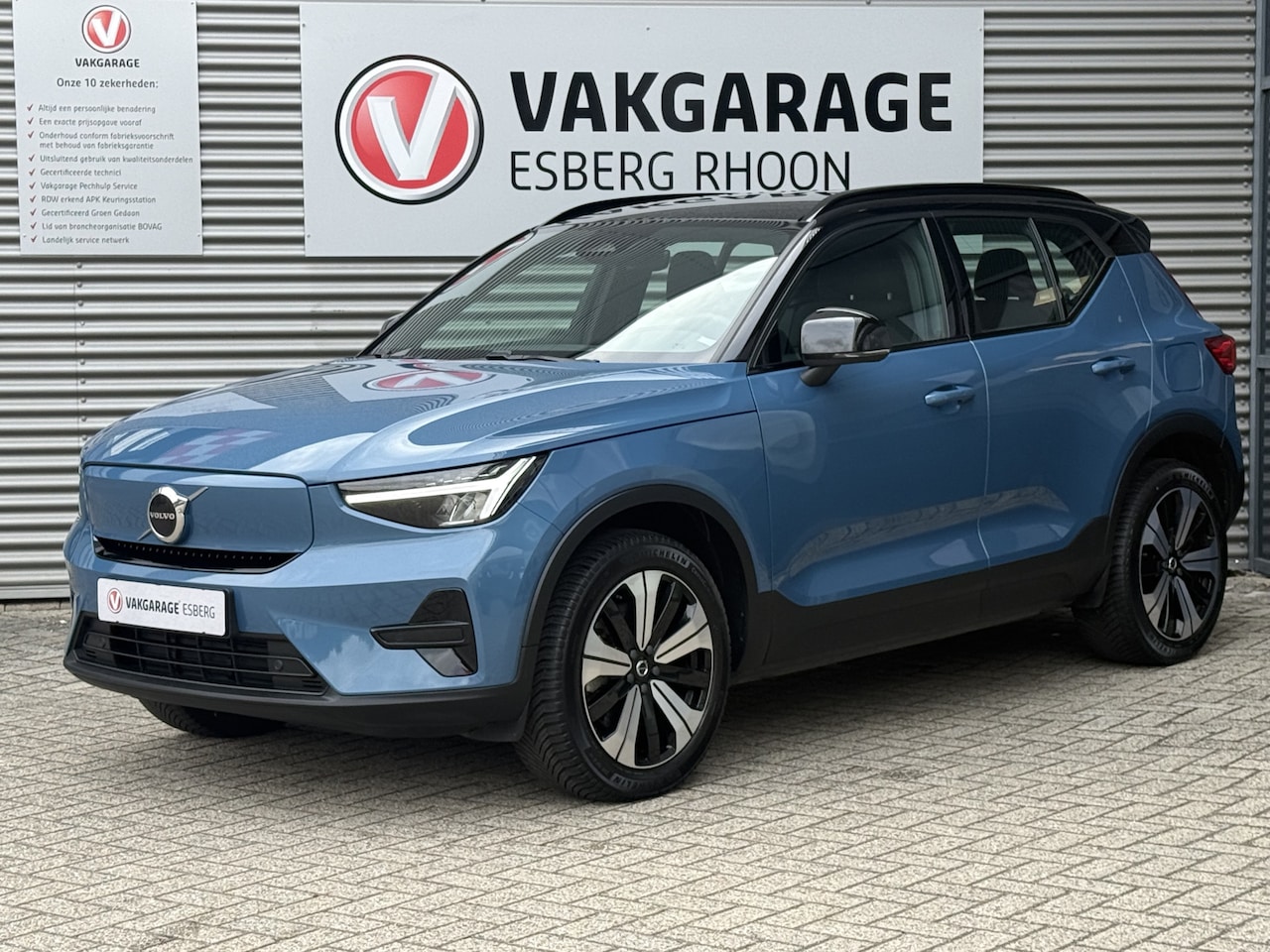 Volvo XC40 - Recharge Core 70 kWh NAV/CAM,KEYLESS,STOELVERWARMING - AutoWereld.nl