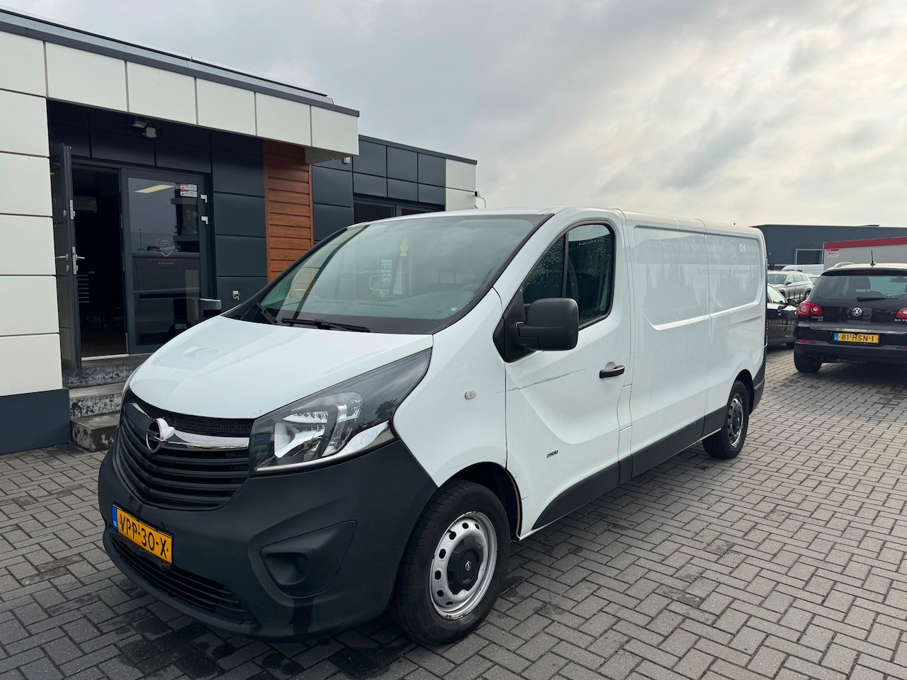 Opel Vivaro - 1.6 CDTI L2 airco 3 persoons Navi 2018 - AutoWereld.nl