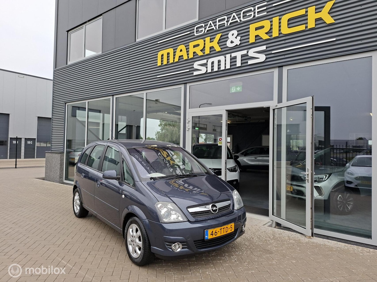 Opel Meriva - 1.6-16V Cosmo automaat - AutoWereld.nl