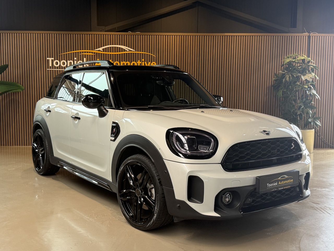 MINI Countryman - 2.0 Cooper S Hammersmith AUTOMAAT | FULL OPTIONS | PANORAMADAK | - AutoWereld.nl