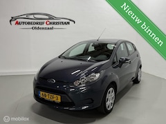 Ford Fiesta - 1.25 Champion | TREKHAAK | AIRCO
