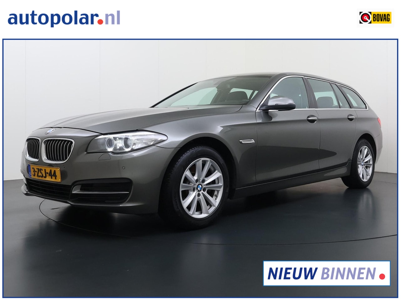 BMW 5-serie Touring - 520i High Executive Trekhaak/Leder/Memory etc. - AutoWereld.nl