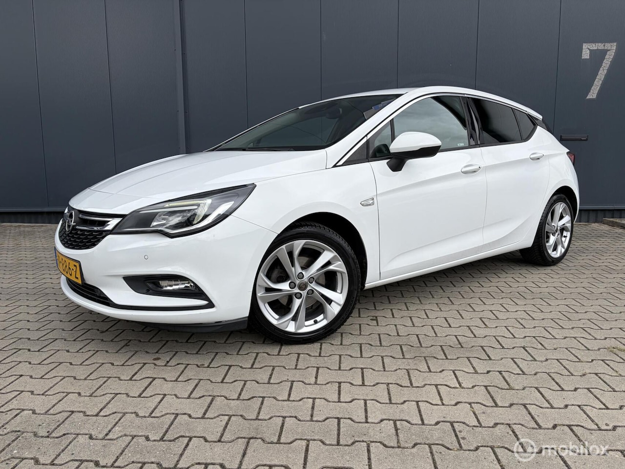 Opel Astra - 1.4 Turbo Innovation 1ste eigenaar Camera Cruise Pdc Navi - AutoWereld.nl