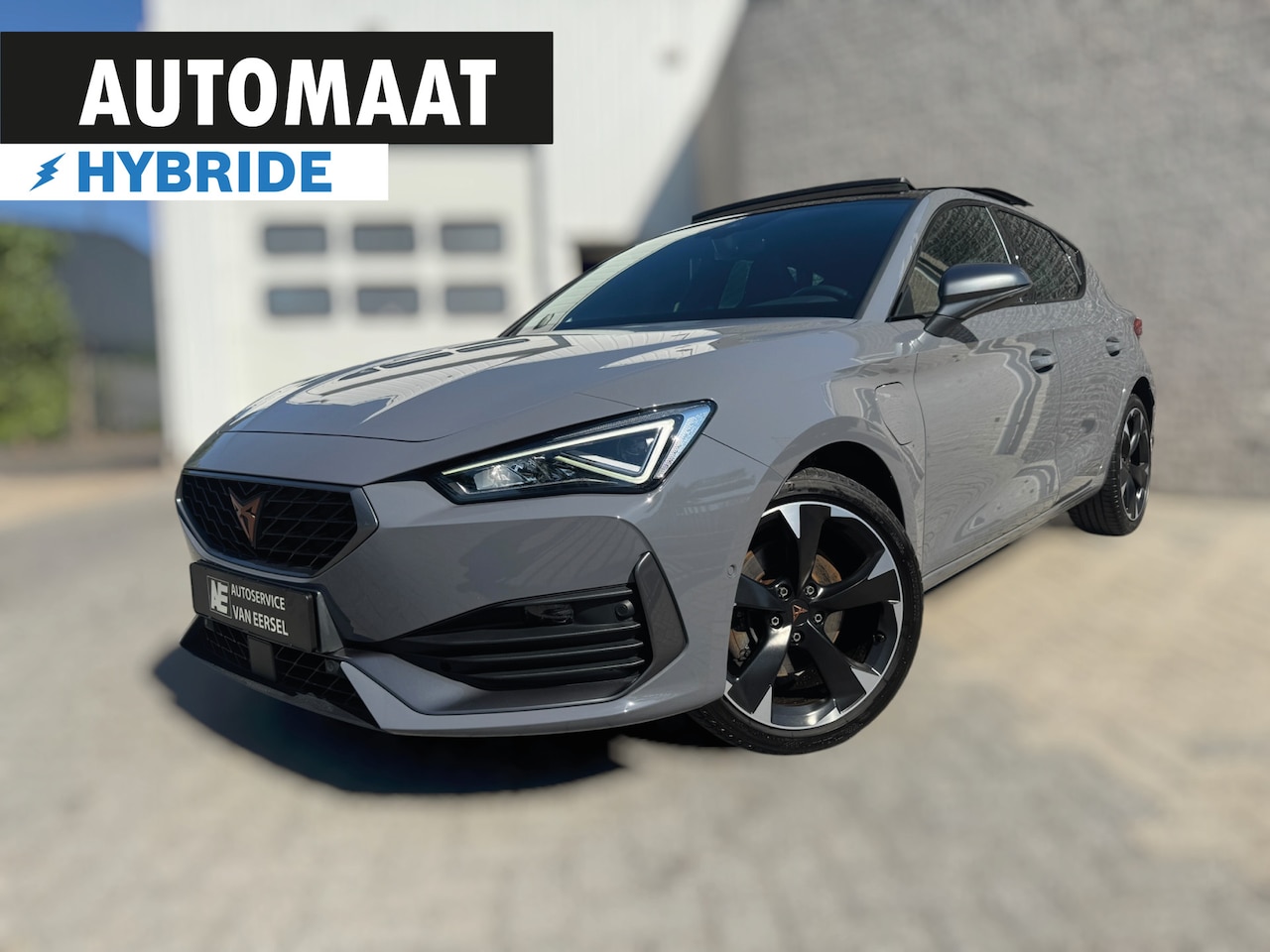 CUPRA Leon - 1.4 e-Hybrid VZ Business PHEV / PANO / CAMERA / CARPLAY / STOELVERW / NAVI - AutoWereld.nl