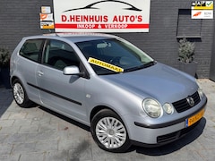 Volkswagen Polo - 1.4-16V|AUTOMAAT|APK NIEUW|