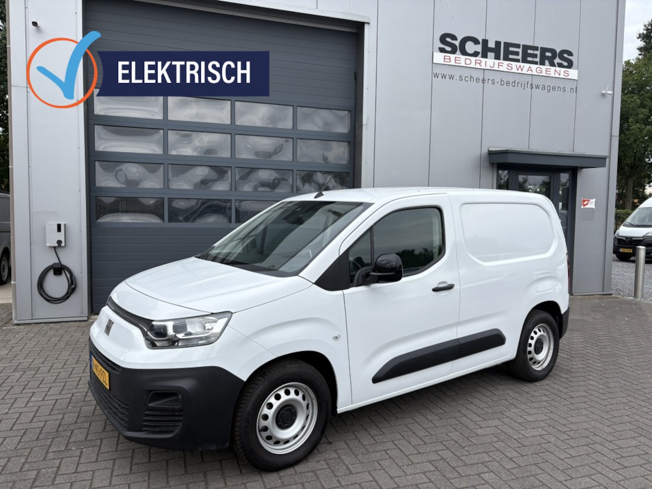 Fiat E-Doblo - 50 kWh 3-zits | navigatie | cruise - AutoWereld.nl