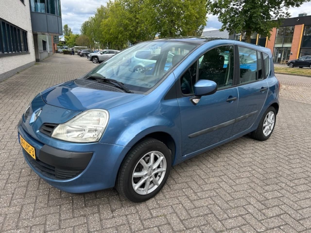 Renault Grand Modus - 1.2 TCE Expression 101PK AIRCO LMV NAP! - AutoWereld.nl