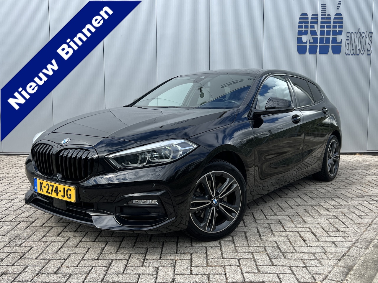 BMW 1-serie - 118i 136 Pk Automaat Executive Edition Navi Prof Sportstoelen Led koplampen 17 Inch Velgen - AutoWereld.nl