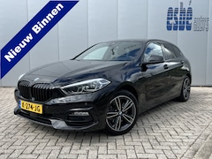BMW 1-serie - 118i Automaat Sportline Executive Edition Navi Prof Sportstoelen Led koplampen 17 Inch Vel