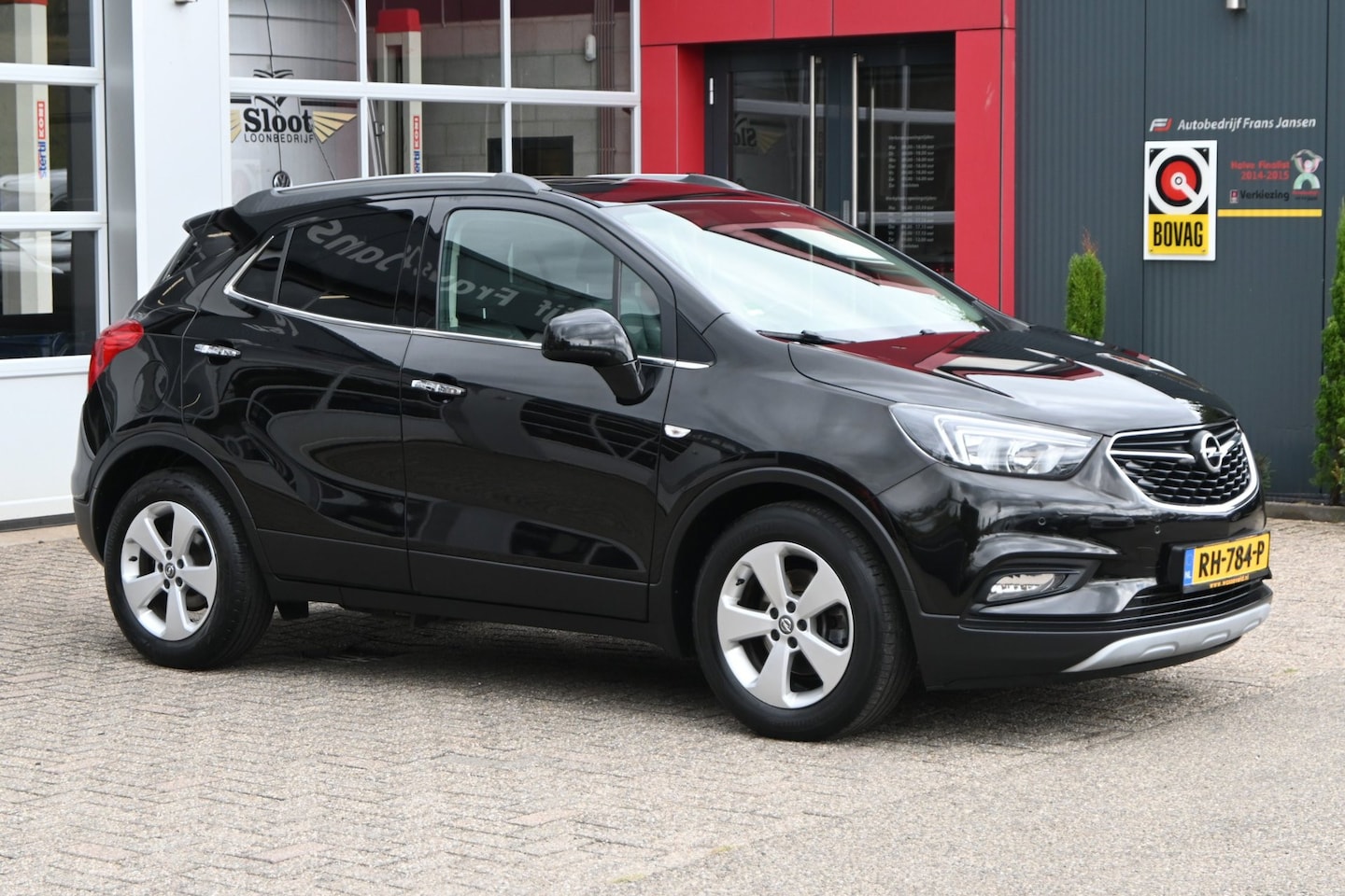 Opel Mokka X - 1.4 Turbo Innovation 140pk | Trekhaak | Leder | Camera | Stoel & Stuurverwarming - AutoWereld.nl