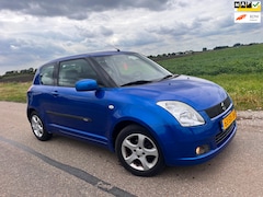 Suzuki Swift - 1.3 Exclusive / nwe apk 1e eigenaar