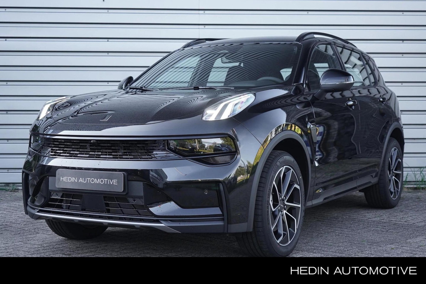 Lynk & Co 01 - 1.5 Core | Nieuw uit voorraad | Plugin Hybride tot 75 km elektrisch rijbereik! | Apple Car - AutoWereld.nl