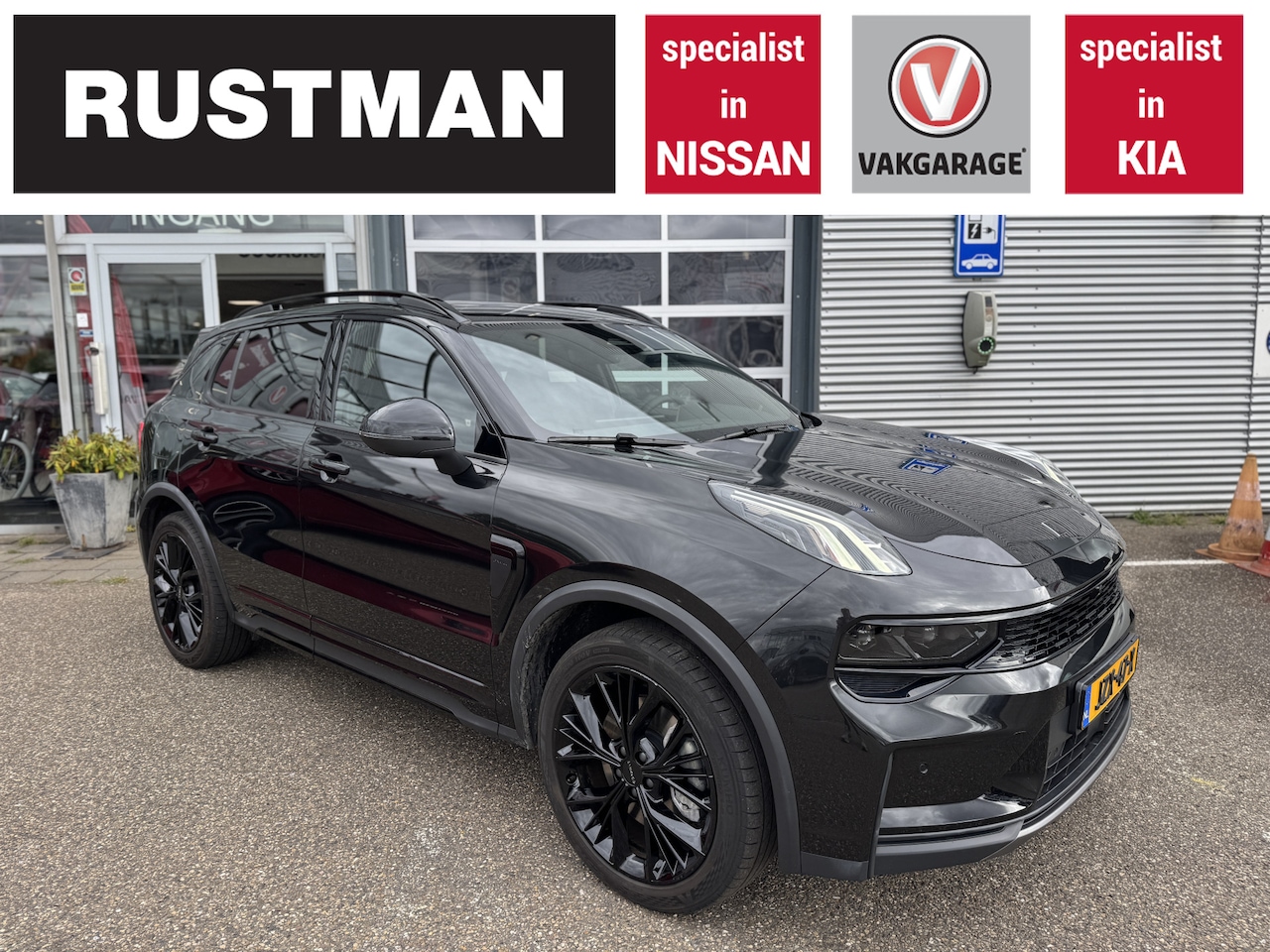 Lynk & Co 01 - 1.5 More Nieuwe model, leder pano schuif/kantel - AutoWereld.nl