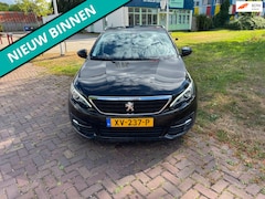 Peugeot 308 SW - 1.2 PureTech Blue Lease Executive